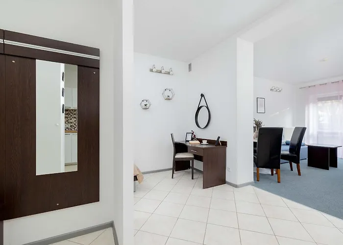 Spacious Tarsis In By Renters شقة كولوبرزيغ