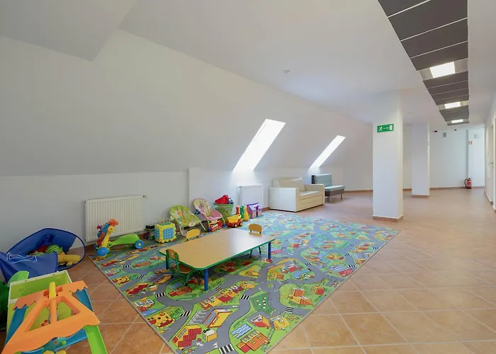 شقة Spacious Tarsis In By Renters